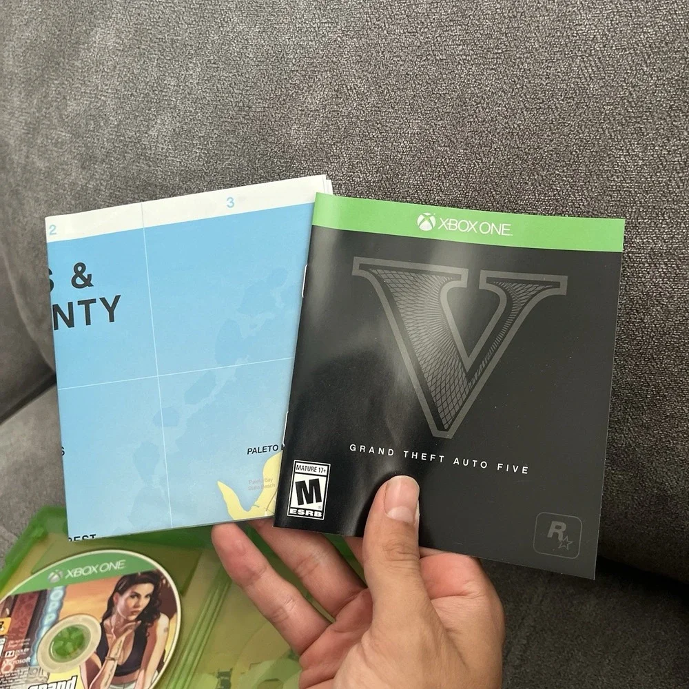 Grand Theft Auto 5 V (Microsoft Xbox One, 2014) Disc Only Tested Working!